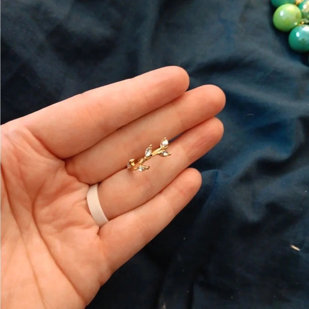 Leaf ring - Picture 2 of 2